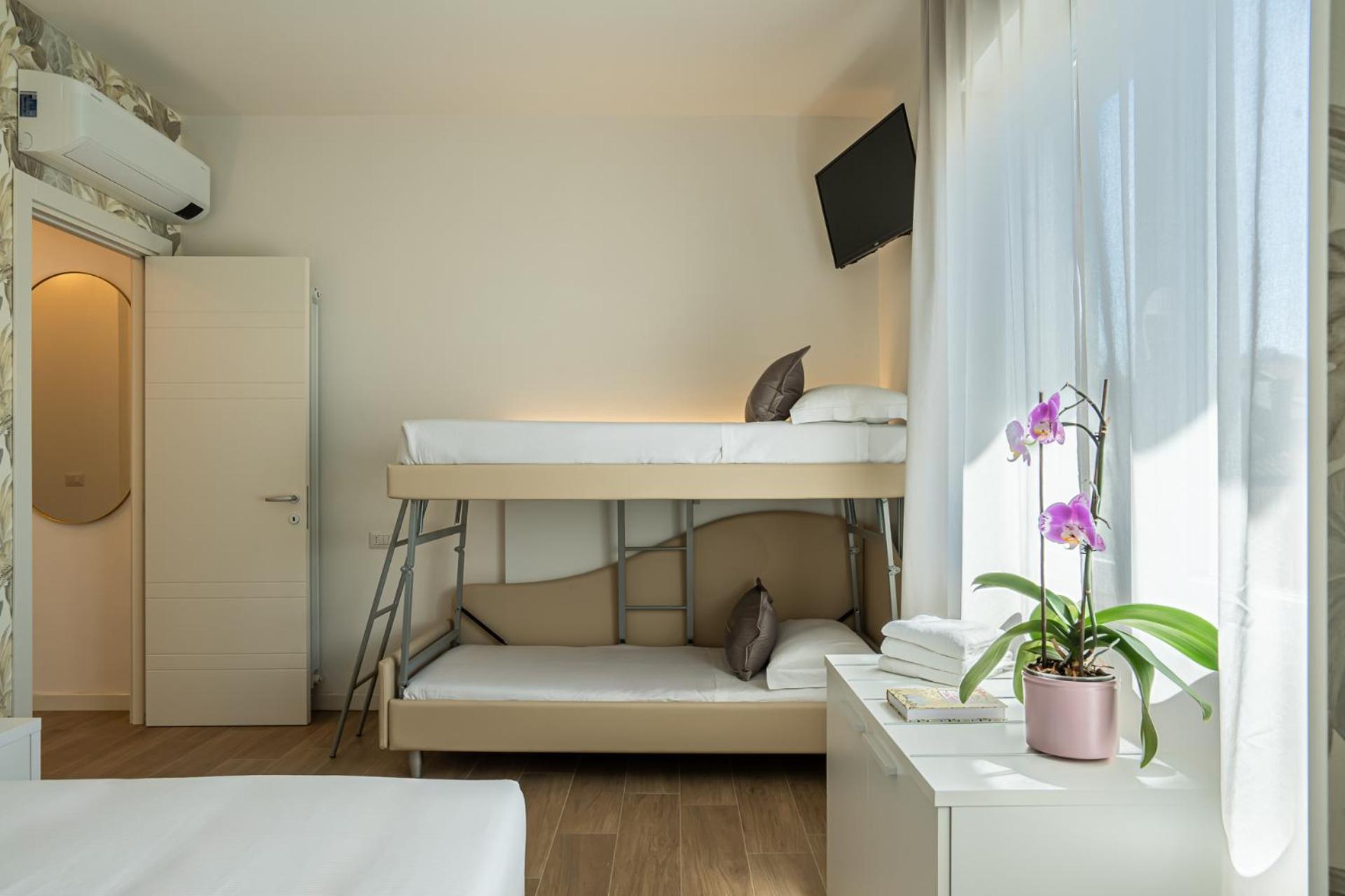 Inaugurazione 2024 - Villa Pratu Apartments A 100 Metri Dal Mare Riccione Esterno foto